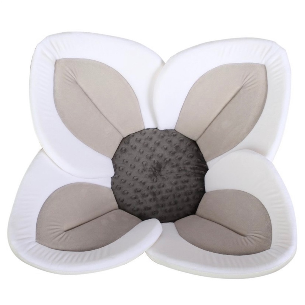 Blooming Bath Lotus Spa Bath